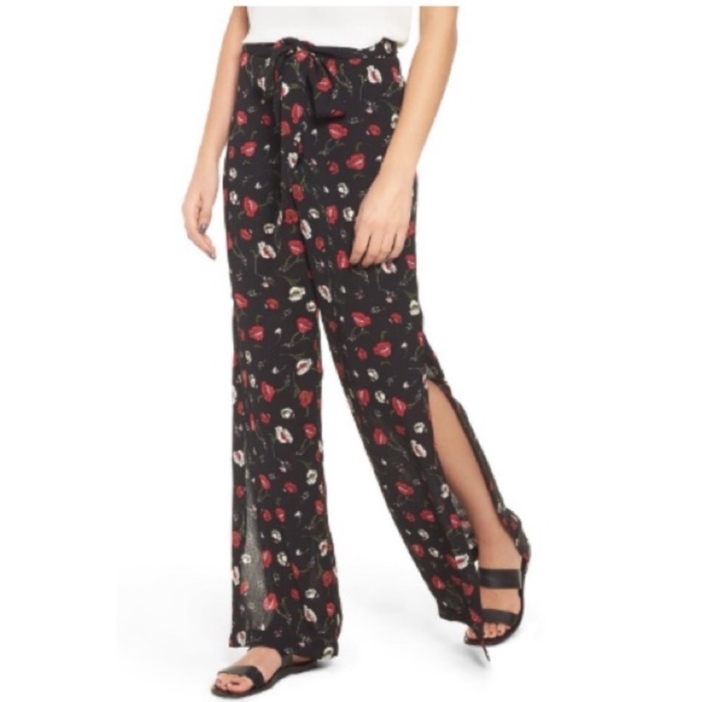 🖤LUSH🖤WOMEN BELTED SPLIT LEGGED PANTS🖤